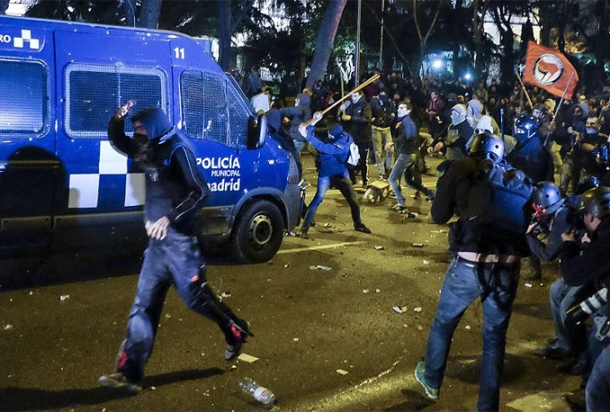 Sukobi mladih i policije na prosvjedima u Madridu