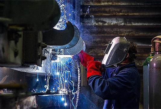 Glinica iz zvorničke "Alumine" kreće prema mostarskom "Aluminiju"