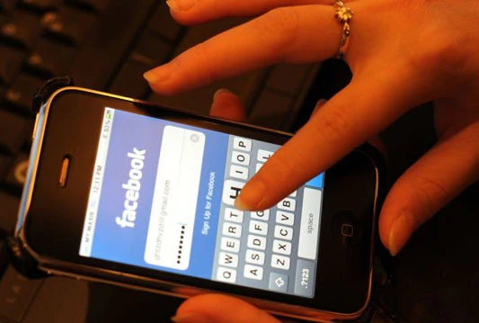 Facebook objavio 8.0 verziju aplikacije za iOS koja donosi bolje upravljanje postovima