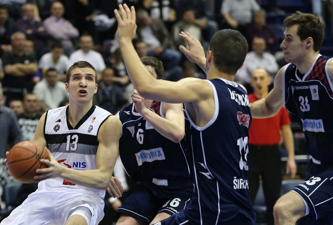 Partizanu bodovi protiv Szolnoka bez borbe