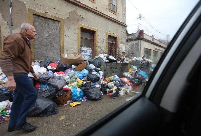 Radnici mostarskog Komosa opet u štrajku