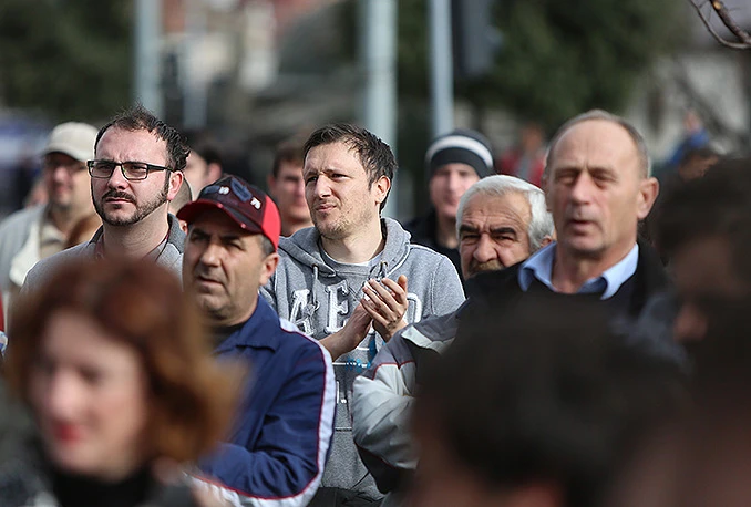 Stotinjak Mostaraca izrazilo nezadovoljstvo aktualnom situacijom u HNŽ-u