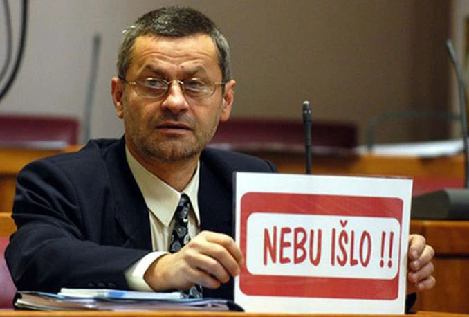 Lesar: Možemo se praviti ćoravi pokraj zdravih očiju, ali ovime se šalje jasna poruka