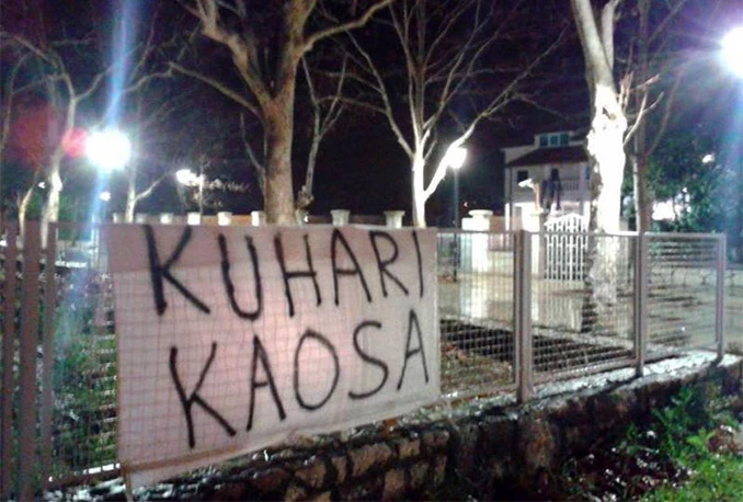 U Mostaru osvanuli transparenti ''Kuhari kaosa''