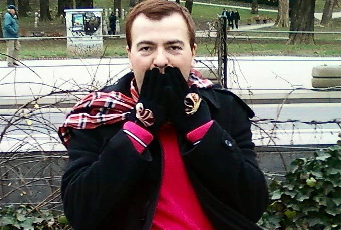Umjetnik ne prodaje nakit ''Mojatti'' u Mostaru zbog usporedbe s lažnim humanitarcima