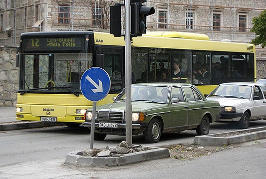 Mostarski osnovci od ponedjeljka konačno imaju osiguran prijevoz