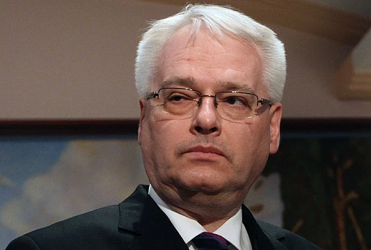 Josipović: Probleme u BiH treba rješavati u okviru institucija