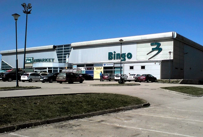 Opljačkan supermarket uz upotrebu vatrenog oružja