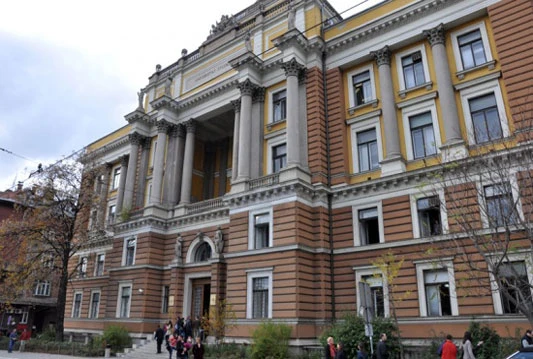 Univerzitet u Sarajevu obustavlja nastavni proces