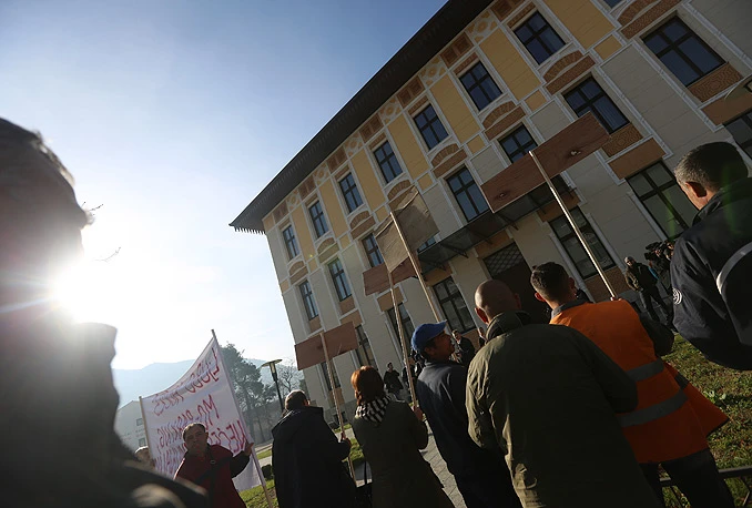 Roditelji najavljuju prosvjede i pred Skupštinom HNŽ-a