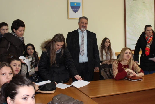 Potpisivanje ugovora za studente dobitnike stipendije za akademsku 2013./2014. godinu
