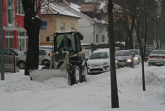 Snježno nevrijeme stiže i BiH, u Hercegovini moguć snijeg u subotu