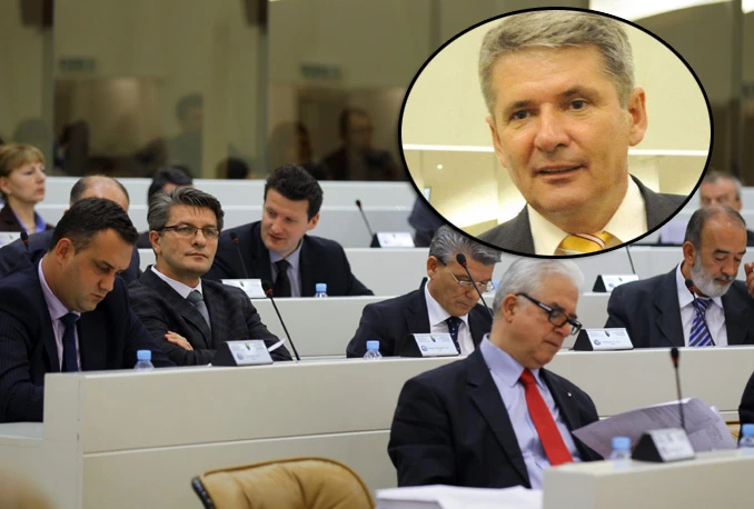 Opći izbori u BiH bi trebali biti održani u nedjelju, 12. listopada