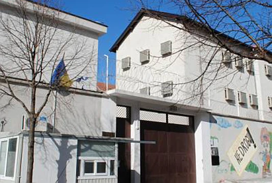 Incident u zatvoru: Džidić polio vrelu vodu Sefi po licu