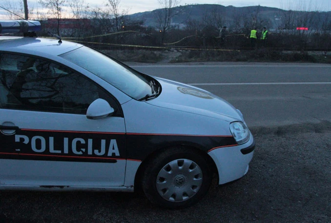 Putnički vlak kod Sarajeva usmrtio 36-godišnjaka