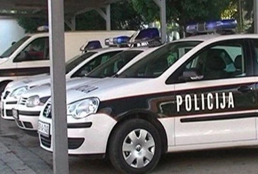 Skokom sa zgrade 19-godišnjak počinio samoubojstvo