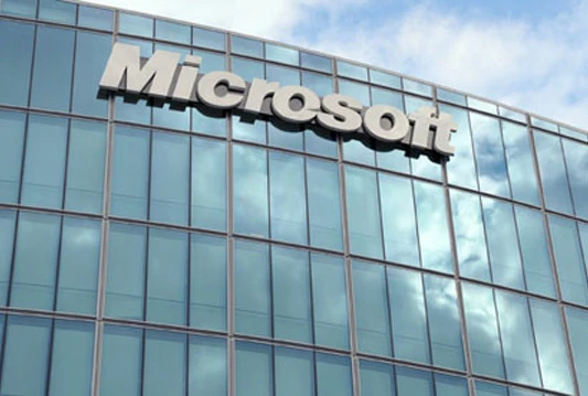 Microsoft planira već u travnju ove godine krenuti s Windows 9 OS-om?
