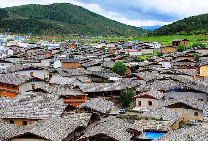 Požar progutao drevni tibetanski grad!