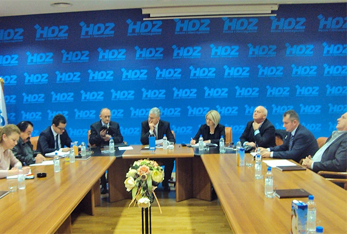 HDZ1990 nije potvrdio sudjelovanje u zajedničkom nastupu na općim izborima!