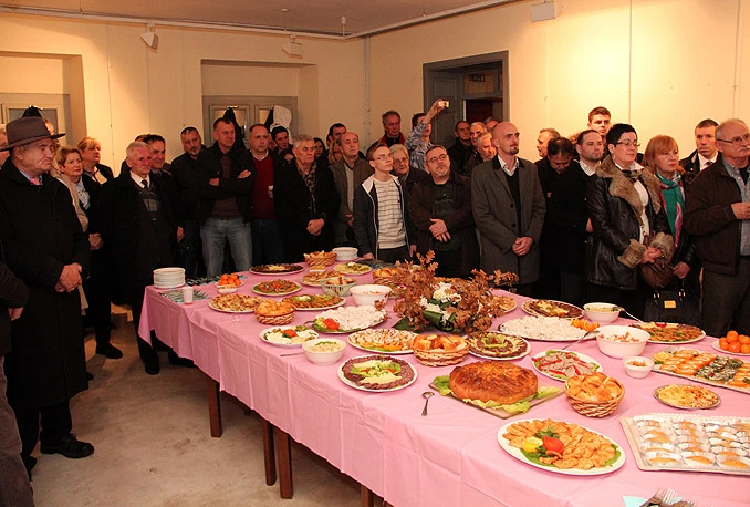 U Ćorovića kući organiziran prijem za građane, predstavnike vlasti, kulture ...