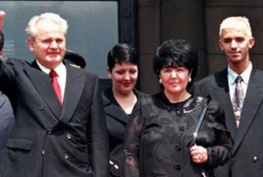 Supruga Miloševićevog suradnika: ''U Zagrebu ću objaviti 15 tajnih dosjea''