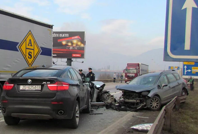 M-17: U sudaru četiri vozila, 5 ozlijeđenih