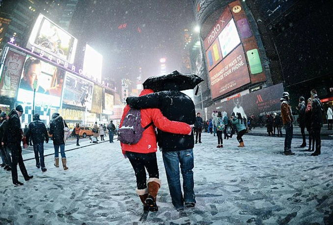 U Americi sniježna mećava, a Australija se bori s toplinskim udarima