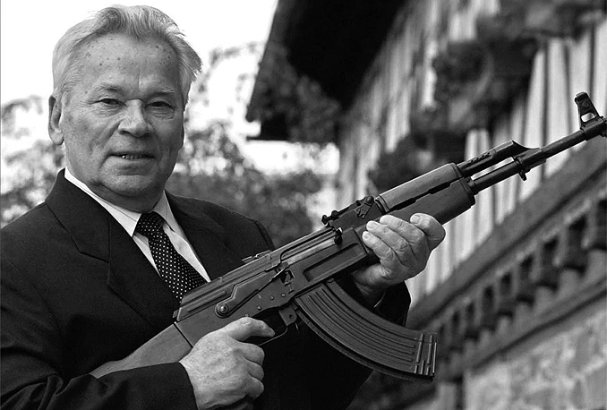 Preminuo Mihail Kalašnjikov, tvorac jedne od najpoznatijih pušaka na svijetu