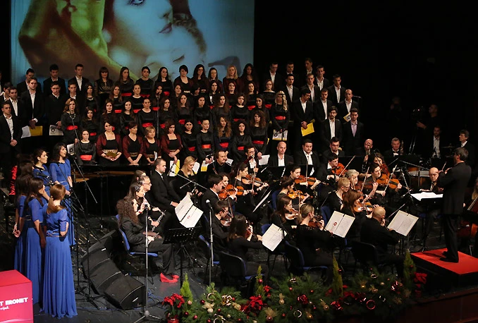 Predblagdansku večer obilježio koncert 'Na dobro vam došao Božić i sveto porođenje Isusovo'