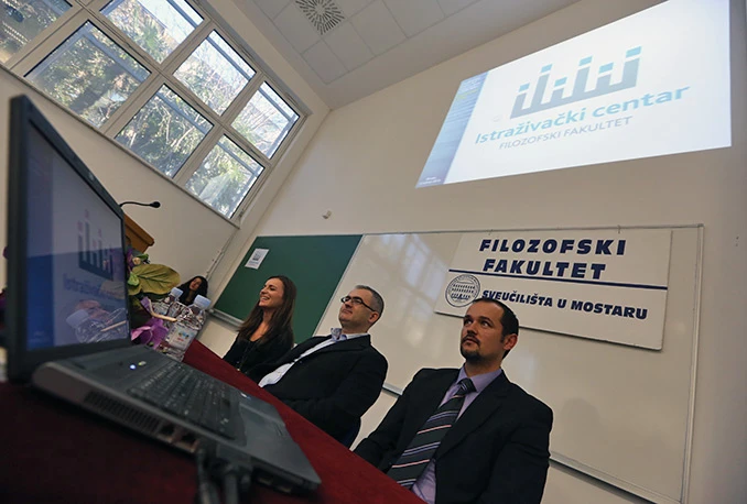 Buntić: Hrvatima u BiH nedostaje hrvatska televizija i hrvatski enitet