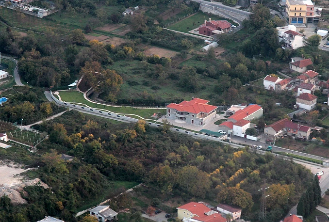 Radnici najavili prosvjed pred Čovićevom vilom