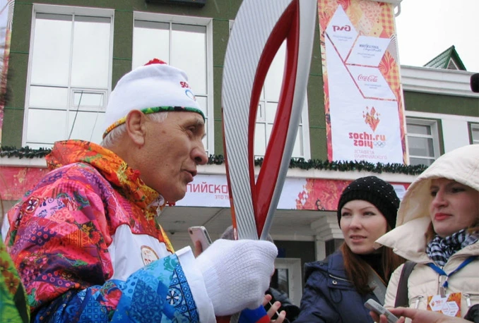 Umro noseći baklju Zimskih olimpijskih igara