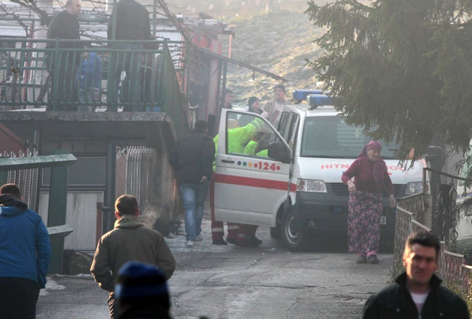 Sarajevo: U požaru poginuo muškarac, ozlijeđeni supruga i dijete