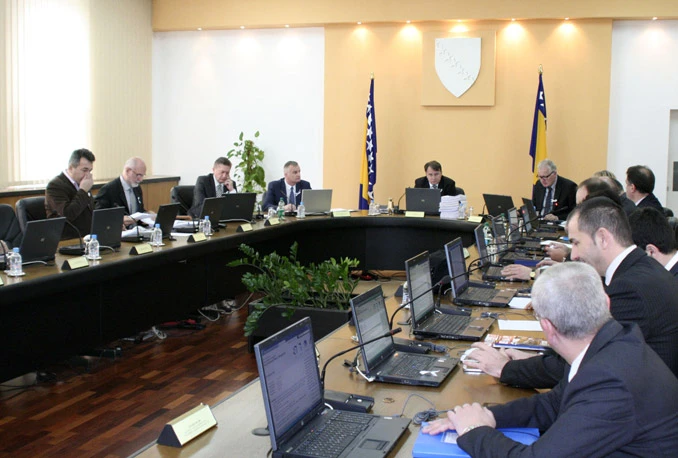 Transferi za MIO, te ratne i neratne invalide prioriteti proračunskih rashoda u prosincu
