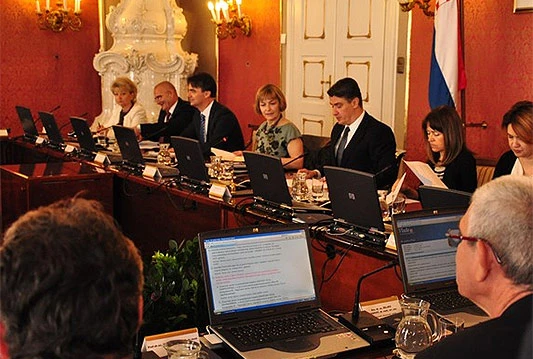 Hrvatska vlada usvojila zakon o životnom partnerstvu