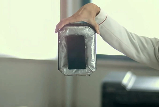 U Hondi napravili zračni jastuk koji će zaštititi mobitel od pada