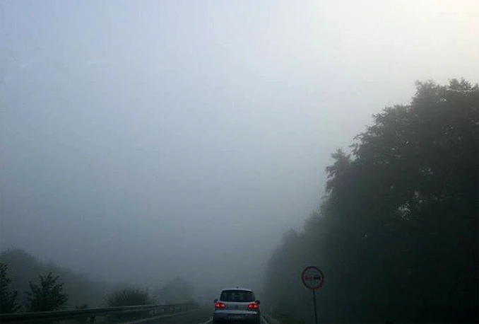 U Sarajevu već dva dana kritično zagađenje zraka; zbog magle otkazani letovi