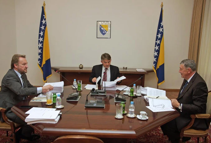 Predsjedništvo BiH raspravljalo o vjetroparku Podveležje i tranzitu kroz Ploče i Neum