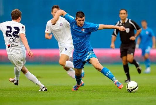 Dinamo ''petardom'' ispratio Hajduk s Maksimira