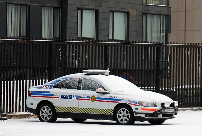 Prvi put u povijesti islandske policije ubijena osoba!