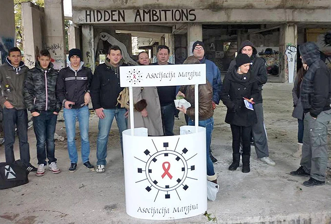 Djelatnici i volonteri Asocijacije Margina obilježili Svjetski dan borbe protiv HIV/AIDS-a