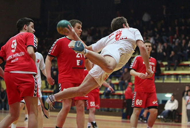Rukometna poslastica u Mostaru: Zahuktali Zrinjski protiv najbolje ekipe lige