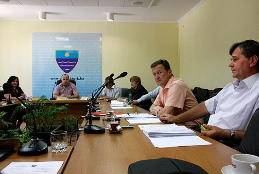 Neminovna rekonstrukcija Vlade u HNŽ-u nastavi li se njezina opstrukcija