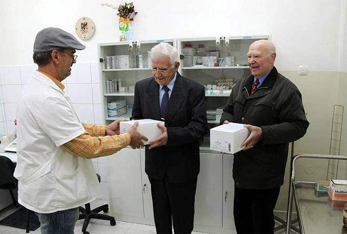 Aluminij darovao umirovljenicima stotinu ampula s cjepivom protivu gripe