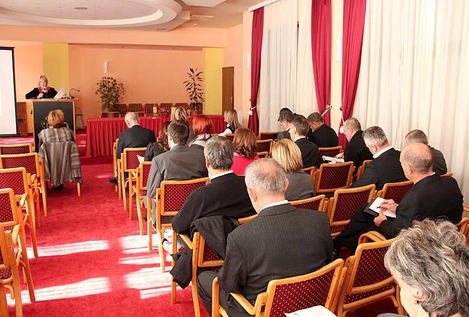 Predsjedavajući i tajnici Općinskih vijeća na zajedničkoj radionici u Mostaru