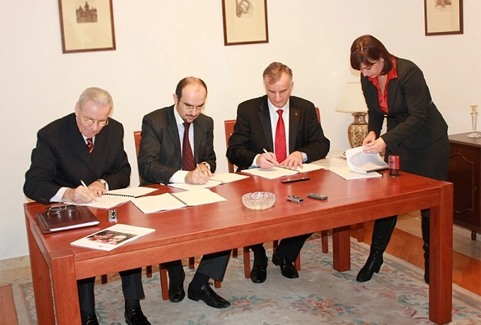 Češka 'tovi' bh. proizvodnju: Potpisan memorandum između Ministarstava FBiH, RS i Češke