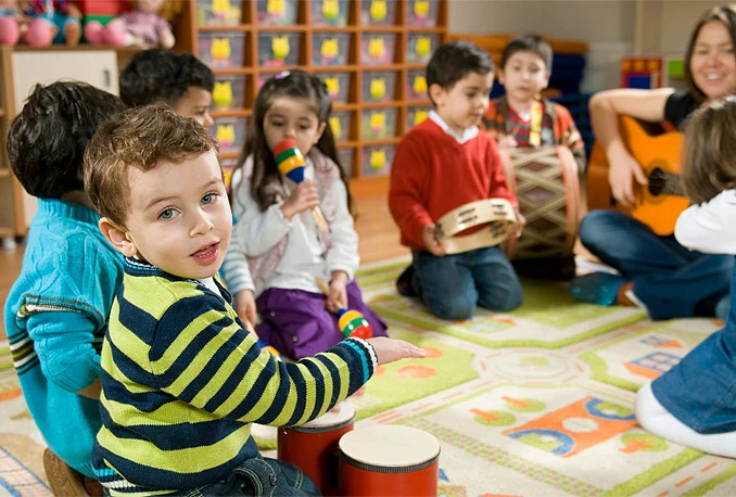 Humanitarni projekt “Kutak za muzički trenutak”