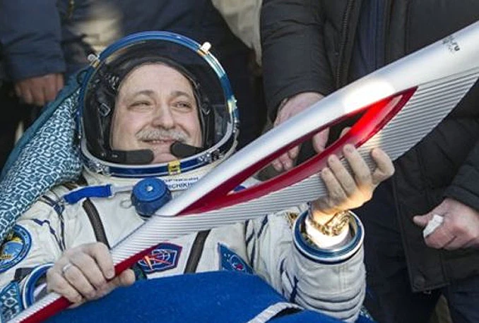 Olimpijska baklja završila putovanje po svemiru