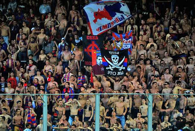 Pijani navijači CSKA pravili nered u zrakoplovu i natjerali pilota na prisilno slijetanje