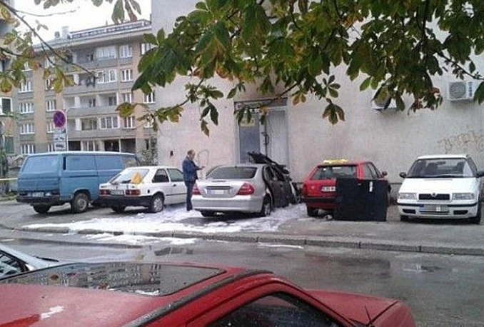 Bihać: Fikretu Abdiću ponovno zapaljen automobil